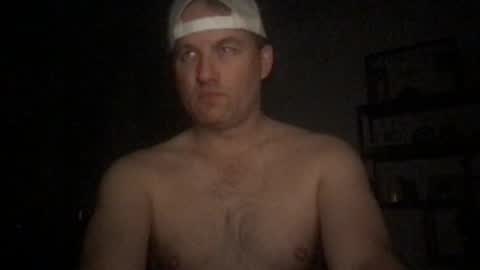 TriflinYoBitch online show from May 1, 2026, 7:46 am