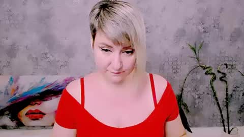 djullia online show from July 18, 2026, 5:44 am