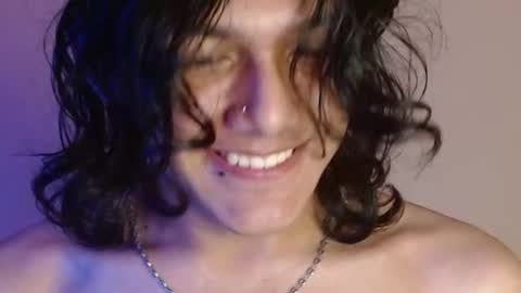 daiki sx online show from January 10, 2025, 3:06 pm