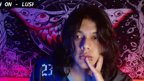 daiki sx online show from February 5, 2025, 6:35 am