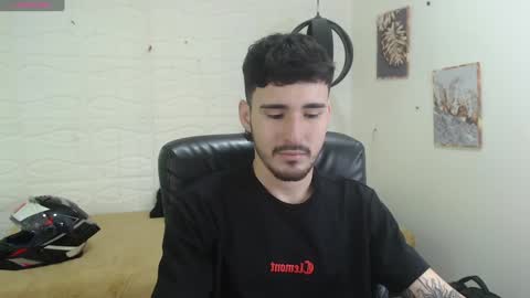 Snapshot of dmitrisanders1 chatting on December 12, 2024, 8:53 pm Maybe in pvt online show from December 12, 2024, 8:53 pm