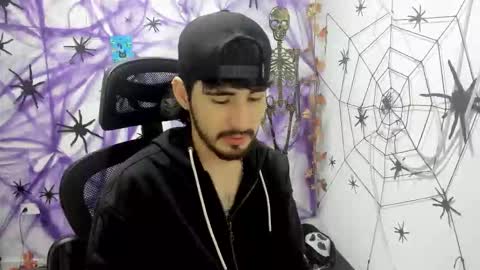 Snapshot of dmitrisanders1 chatting on December 18, 2025, 3:12 am Maybe in pvt online show from December 18, 2025, 3:12 am