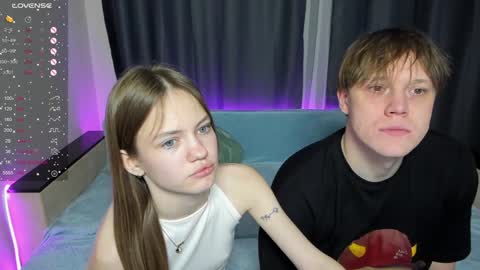 Polly and Kiriko online show from December 5, 2024, 11:18 pm