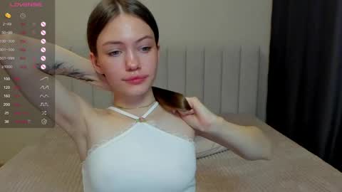 Snapshot of do_dick chatting on June 2, 2026, 5:04 pm Polly and Kiriko online show from June 2, 2026, 5:04 pm
