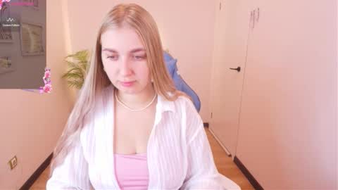 Snapshot of do_u_want_alice chatting on September 11, 2025, 2:44 am Alice online show from September 11, 2025, 2:44 am