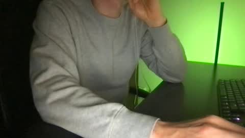 Snapshot of doctor_luv_69 chatting on April 22, 2026, 9:05 pm doctor_luv_69 online show from April 22, 2026, 9:05 pm