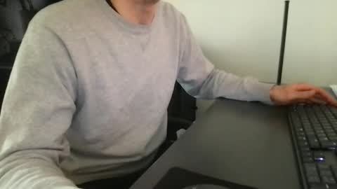 Snapshot of doctor_luv_69 chatting on April 30, 2026, 7:04 am doctor_luv_69 online show from April 30, 2026, 7:04 am