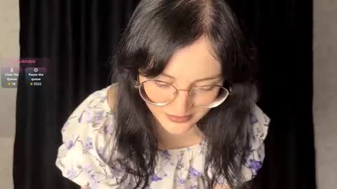 Snapshot of dodiebabikian chatting on November 29, 2025, 9:18 pm Annie PVT IS OPEN online show from November 29, 2025, 9:18 pm