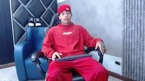 Snapshot of dogan_renz0 chatting on February 6, 2026, 7:39 pm Dogan online show from February 6, 2026, 7:39 pm