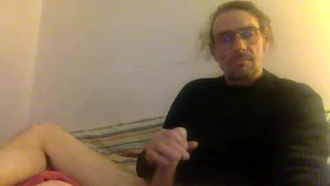 dogstarmanitee online show from February 15, 2025, 7:27 am