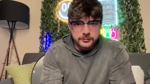 Snapshot of dohmerboyz chatting on February 19, 2026, 6:20 am GIJO online show from February 19, 2026, 6:20 am