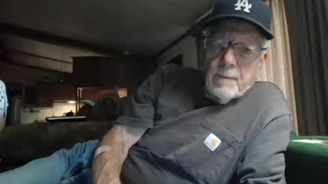 doingmyself69 online show from June 3, 2026, 2:44 pm