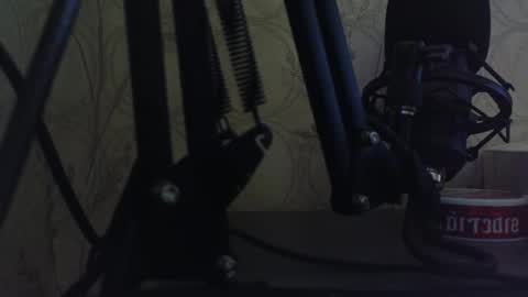 My name is Emma  I am the treasure that you have been looking for for so long  online show from April 21, 2026, 12:33 pm