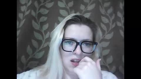 dolce_tempt online show from January 11, 2026, 5:40 pm