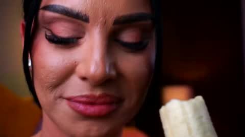 Monica online show from March 11, 2025, 10:18 am