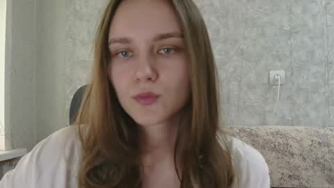 Snapshot of dolcezza_ chatting on June 9, 2026, 2:17 pm dolcezza_ online show from June 9, 2026, 2:17 pm