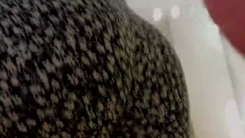 Snapshot of doll_ball chatting on February 16, 2026, 6:04 pm Ann online show from February 16, 2026, 6:04 pm