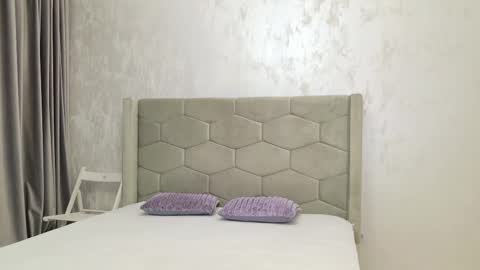 Lexi online show from February 9, 2025, 5:50 am