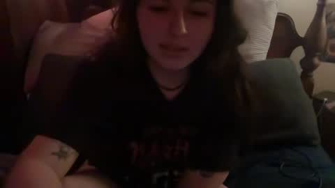Snapshot of doll_lovely chatting on April 13, 2026, 5:35 am Doll online show from April 13, 2026, 5:35 am