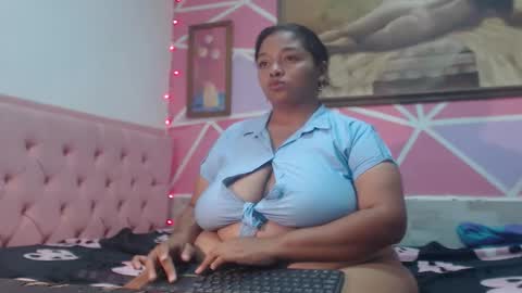 Snapshot of doll_rihana chatting on February 22, 2026, 7:29 am doll rihana online show from February 22, 2026, 7:29 am