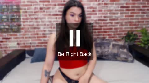 Jade online show from September 12, 2025, 3:28 am