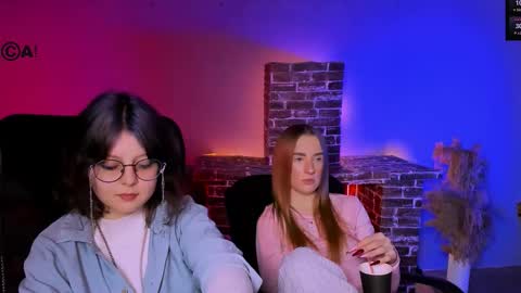 doll_vey online show from January 7, 2026, 8:22 pm