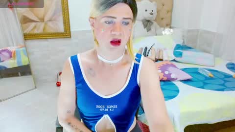 ilona online show from April 15, 2026, 5:14 am