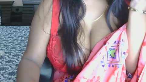 Snapshot of dolly_2 chatting on October 4, 2025, 4:10 am dolly_2 online show from October 4, 2025, 4:10 am