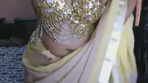 Snapshot of dolly_2 chatting on October 9, 2025, 3:59 am dolly_2 online show from October 9, 2025, 3:59 am