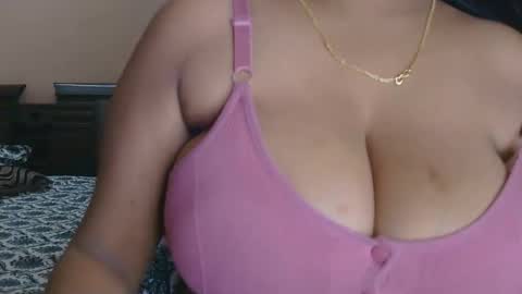 Snapshot of dolly_2 chatting on October 14, 2025, 3:51 am dolly_2 online show from October 14, 2025, 3:51 am