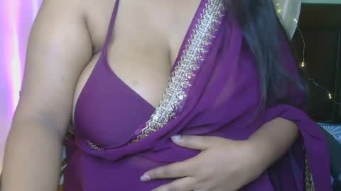 Snapshot of dolly_2 chatting on July 6, 2026, 4:20 am dolly_2 online show from July 6, 2026, 4:20 am