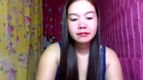 Snapshot of dolly_jane34 chatting on October 21, 2025, 9:04 pm dolly_jane34 online show from October 21, 2025, 9:04 pm