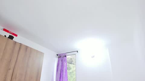 dolly walker online show from October 4, 2025, 9:24 pm