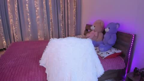 Dollya online show from April 3, 2026, 1:31 pm