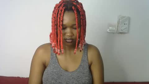 Snapshot of dollyplum chatting on October 3, 2025, 10:56 am Cushey online show from October 3, 2025, 10:56 am