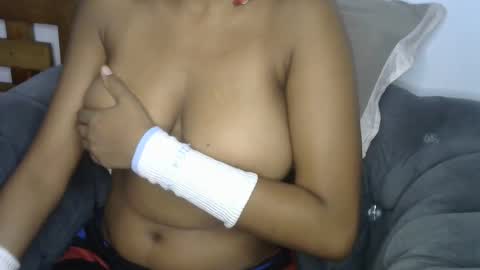 Snapshot of dollyplum chatting on October 18, 2025, 9:54 am Cushey online show from October 18, 2025, 9:54 am