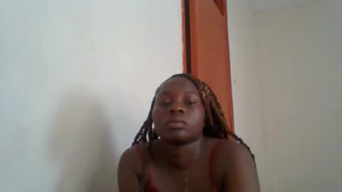 dollyvee online show from April 14, 2026, 12:33 pm