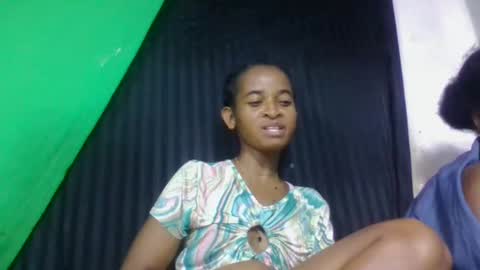 doloresslu online show from March 1, 2026, 9:39 pm