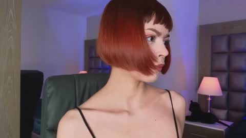 Snapshot of dolyconor chatting on November 6, 2025, 8:21 pm Dolly online show from November 6, 2025, 8:21 pm