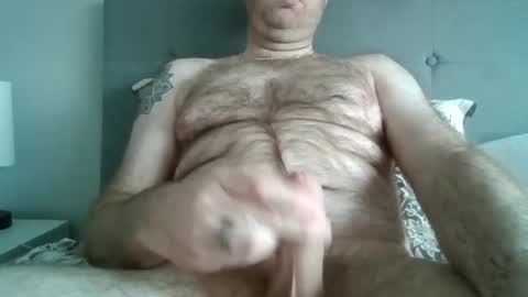 Snapshot of dom91070 chatting on September 24, 2025, 3:59 pm dom91070 online show from September 24, 2025, 3:59 pm