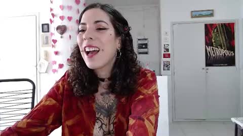 Snapshot of domenica_dos_ouros chatting on June 10, 2026, 3:33 pm sweet domme online show from June 10, 2026, 3:33 pm