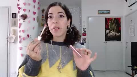 Snapshot of domenica_dos_ouros chatting on June 16, 2026, 1:25 pm sweet domme online show from June 16, 2026, 1:25 pm