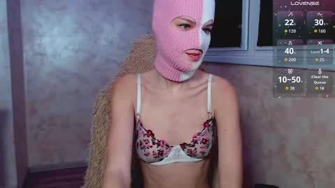 domiiniicana online show from September 29, 2025, 6:57 pm