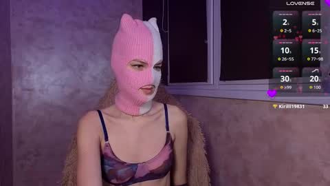 domiiniicana online show from November 17, 2025, 2:45 pm