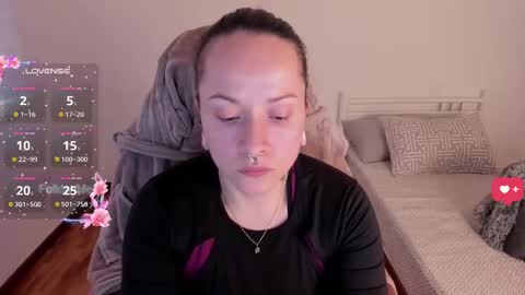 Snapshot of domina_deivis chatting on November 21, 2025, 1:54 pm I WILL BE BACK ON WEDNESDAY DECEMBER 4 0100AM COLOMBIA TIME online show from November 21, 2025, 1:54 pm