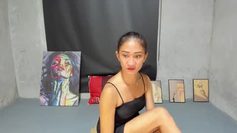 domina_sabrina online show from October 7, 2025, 9:56 pm