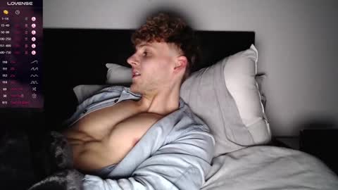 Snapshot of dominantalex182 chatting on December 9, 2024, 2:28 pm Alex... online show from December 9, 2024, 2:28 pm