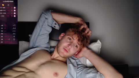 Snapshot of dominantalex182 chatting on December 10, 2024, 2:28 pm Alex... online show from December 10, 2024, 2:28 pm