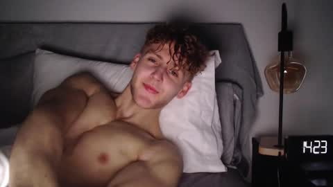 Snapshot of dominantalex182 chatting on February 20, 2025, 2:24 pm Alex... online show from February 20, 2025, 2:24 pm