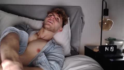 Snapshot of dominantalex182 chatting on February 28, 2025, 2:20 pm Alex... online show from February 28, 2025, 2:20 pm